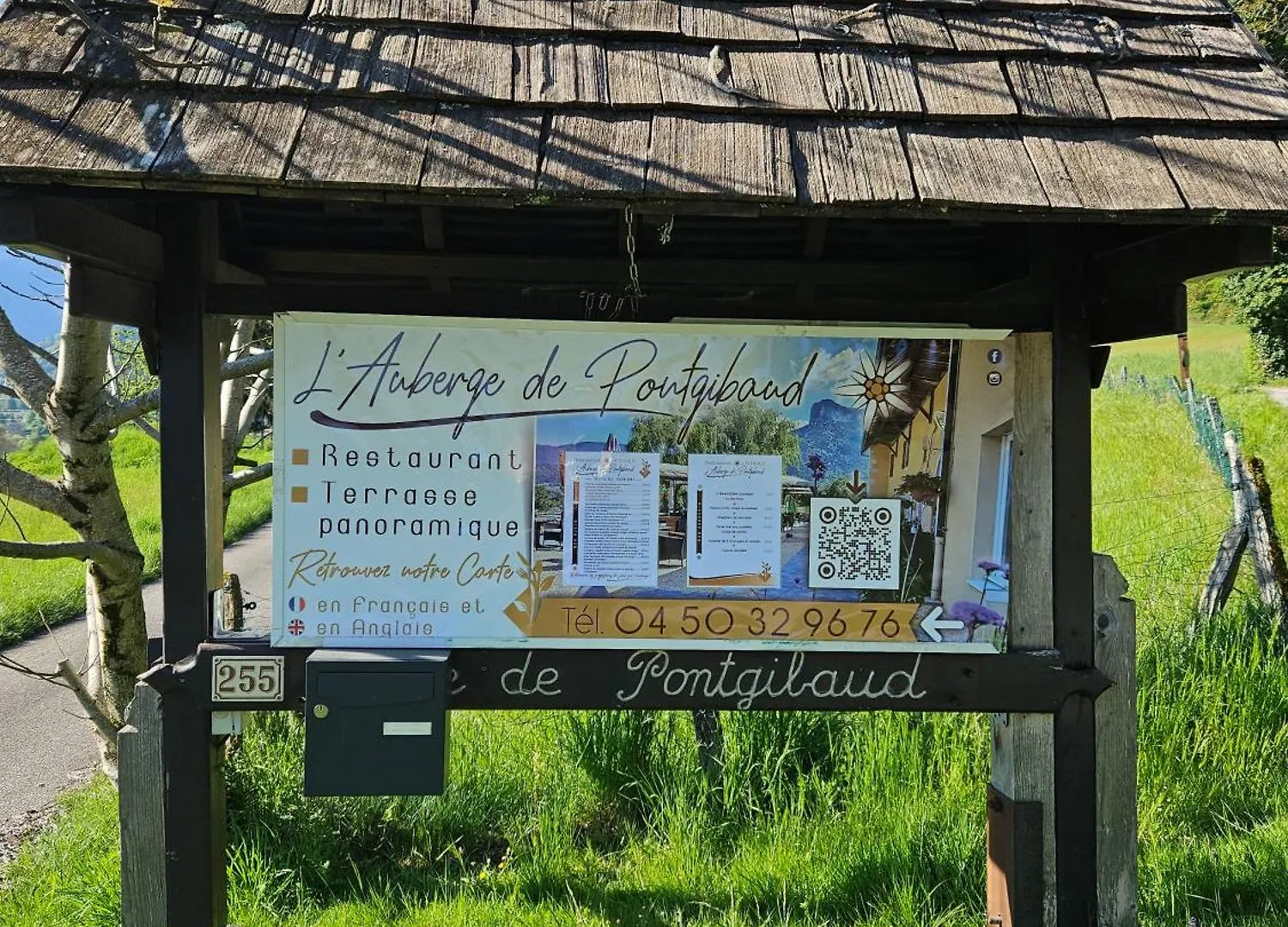 Auberge De Pontgibaud Lathuile